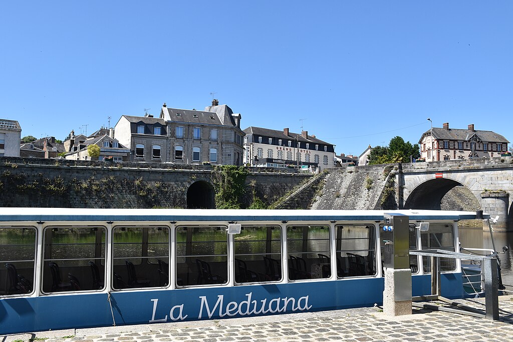 Piscine coque Mayenne