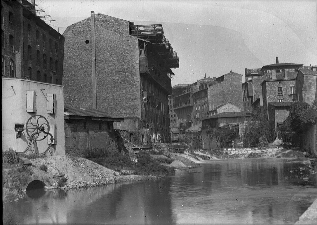 Piscine coque Annonay