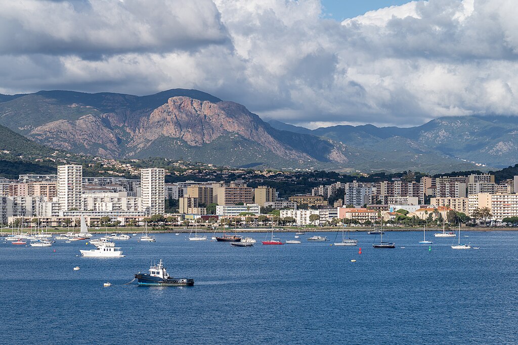 Piscine coque Ajaccio