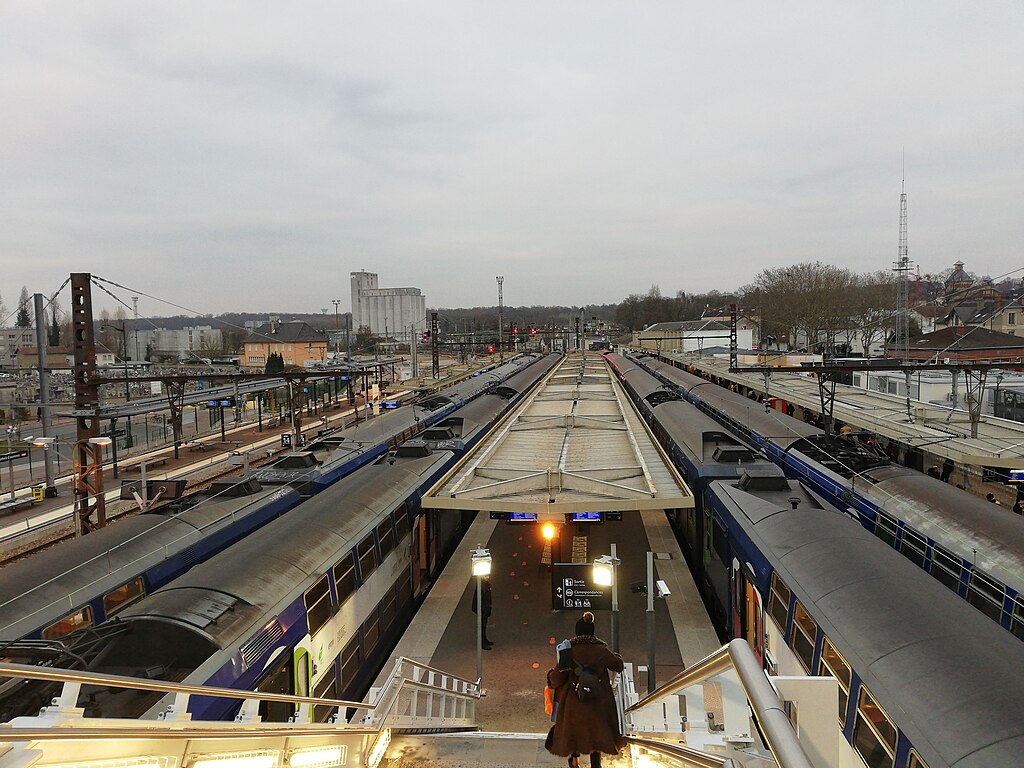 Piscine coque Corbeil-Essonnes