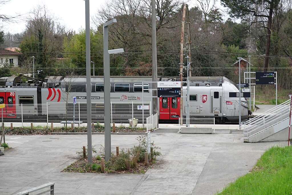 Piscine coque Pessac
