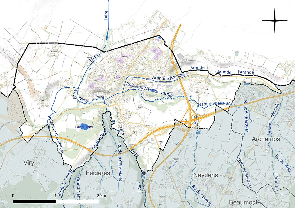 Piscine coque Saint-Julien-en-Genevois