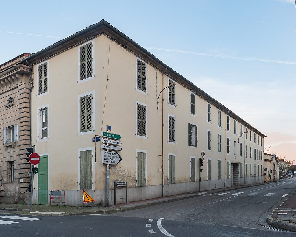 Piscine coque Mont-de-Marsan