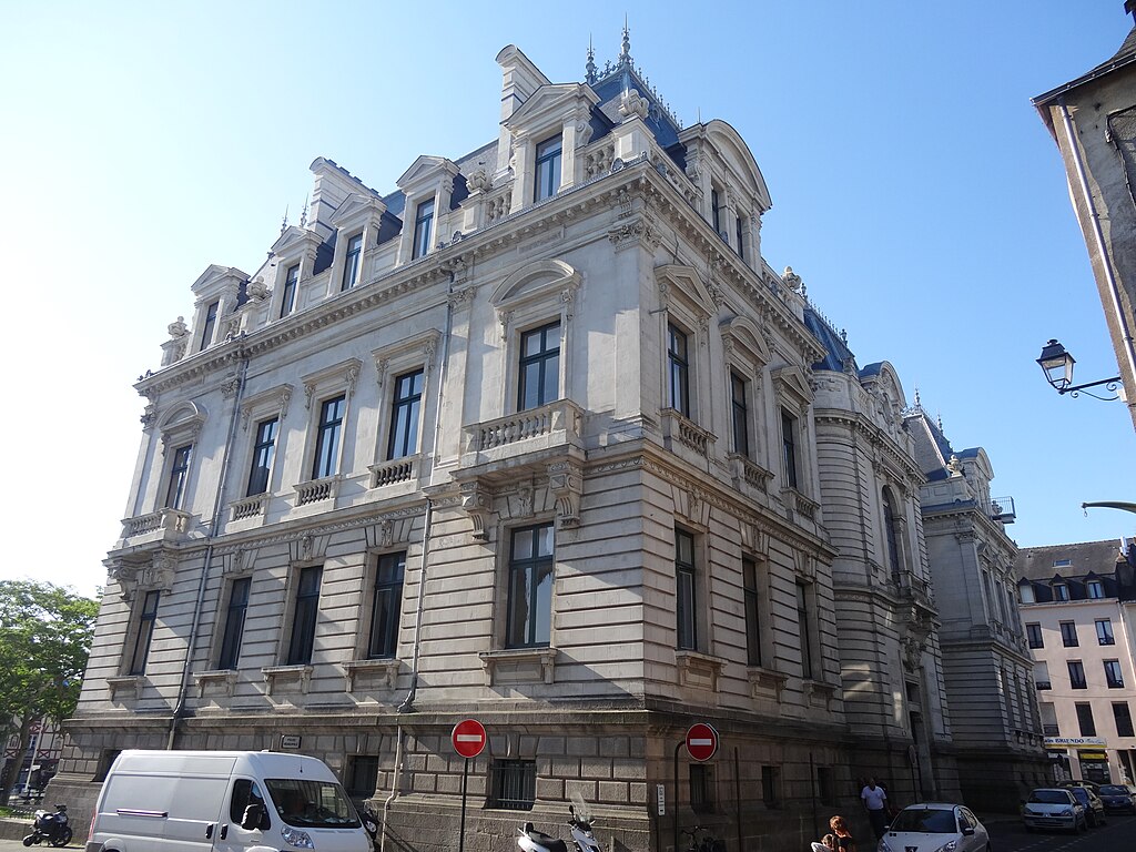Piscine coque Vannes