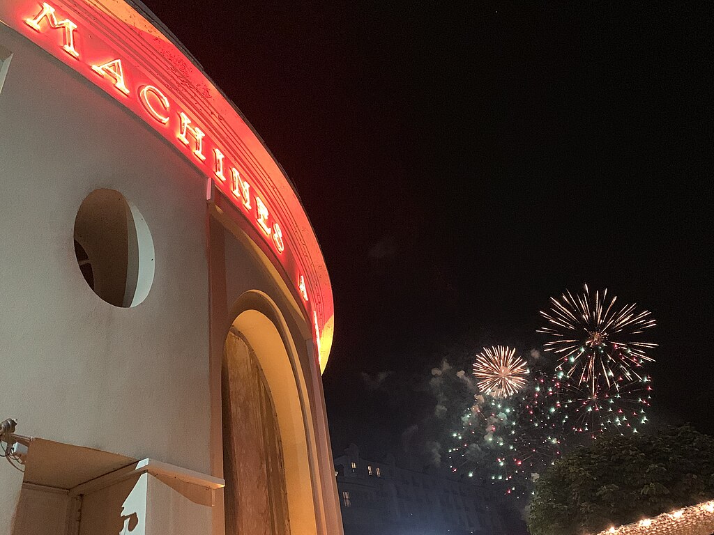 Piscine coque Chamalières