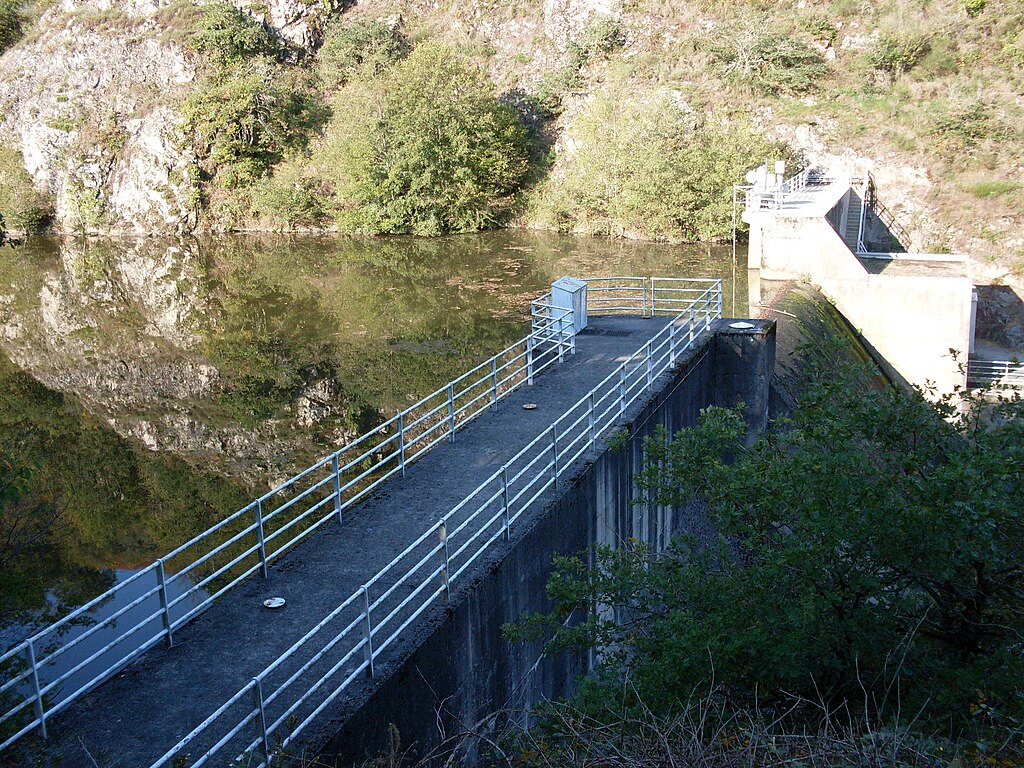 Piscine coque Issoire