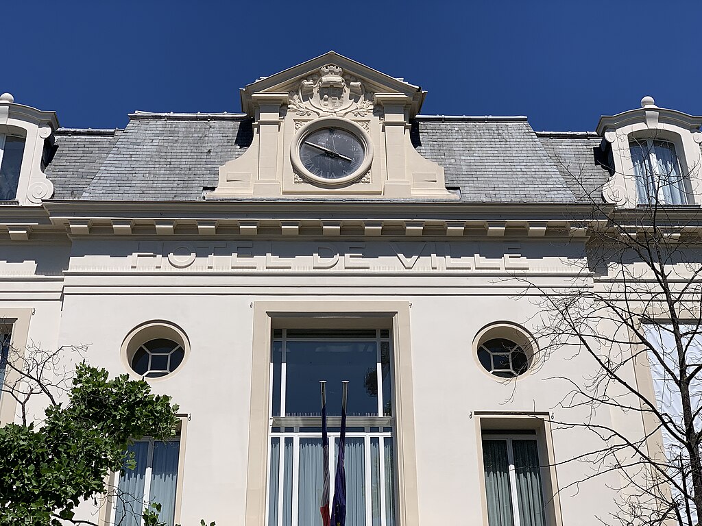 Piscine coque Aubervilliers