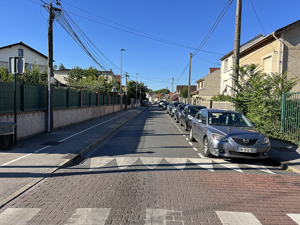 Piscine coque Le Blanc-Mesnil